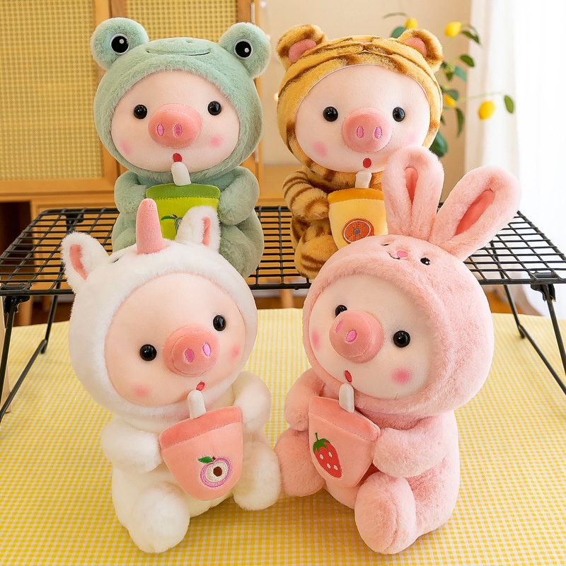 Boneka piggy pegang juice bahan plush