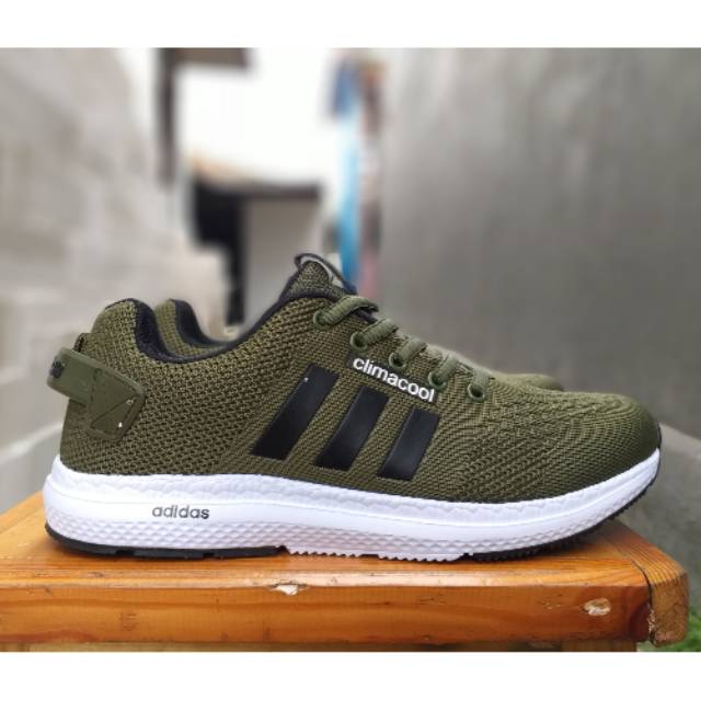  Sepatu  adidas  climacool man impor vietnam hijau army  