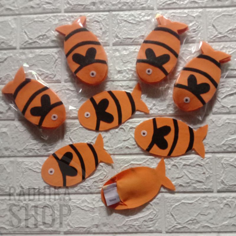 

Amplop angpau lebaran karakter ikan isi 10 amplop