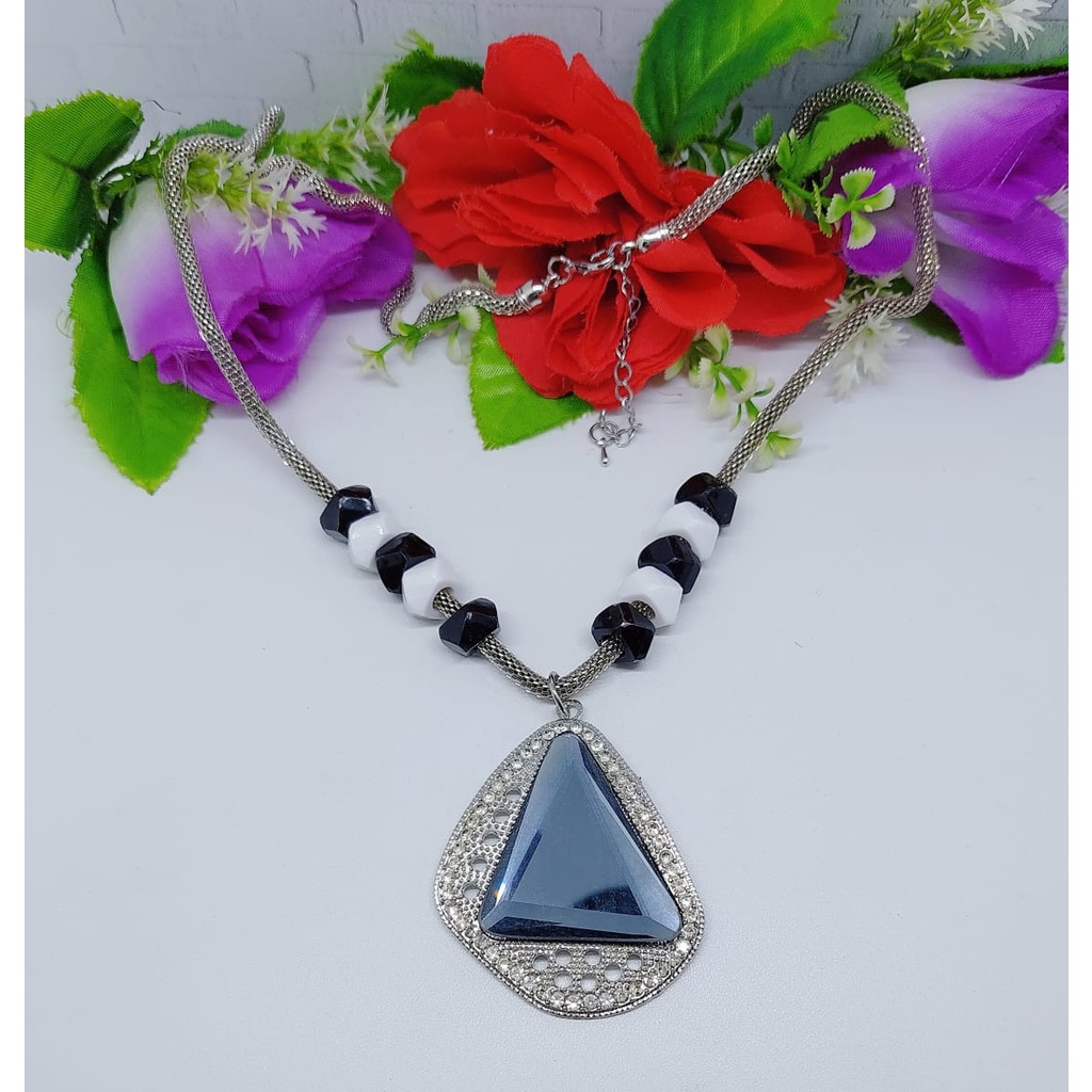 Aksesoris kalung fashion kalung elegan kalung hijab aksesoris cantik kalung daun elegan cantik A1-A5