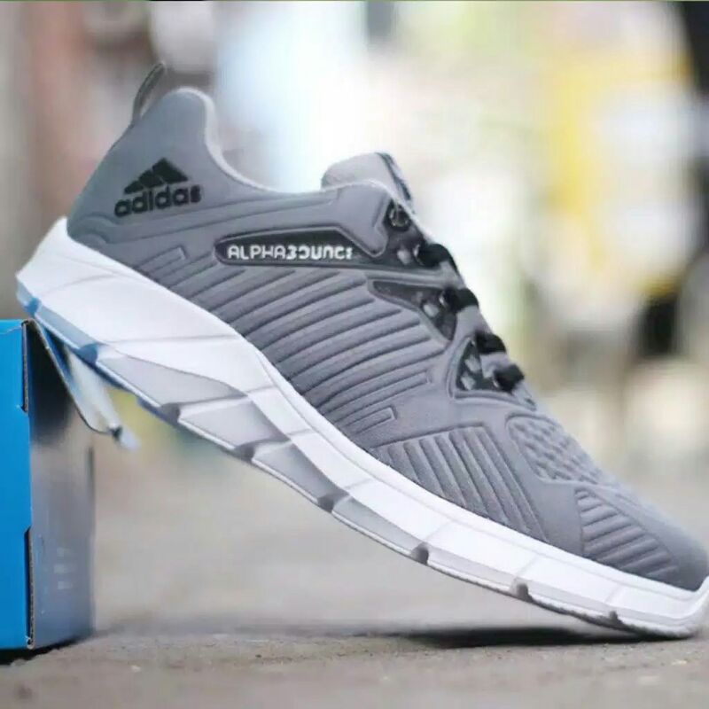 sepatu pria sneaker adidas