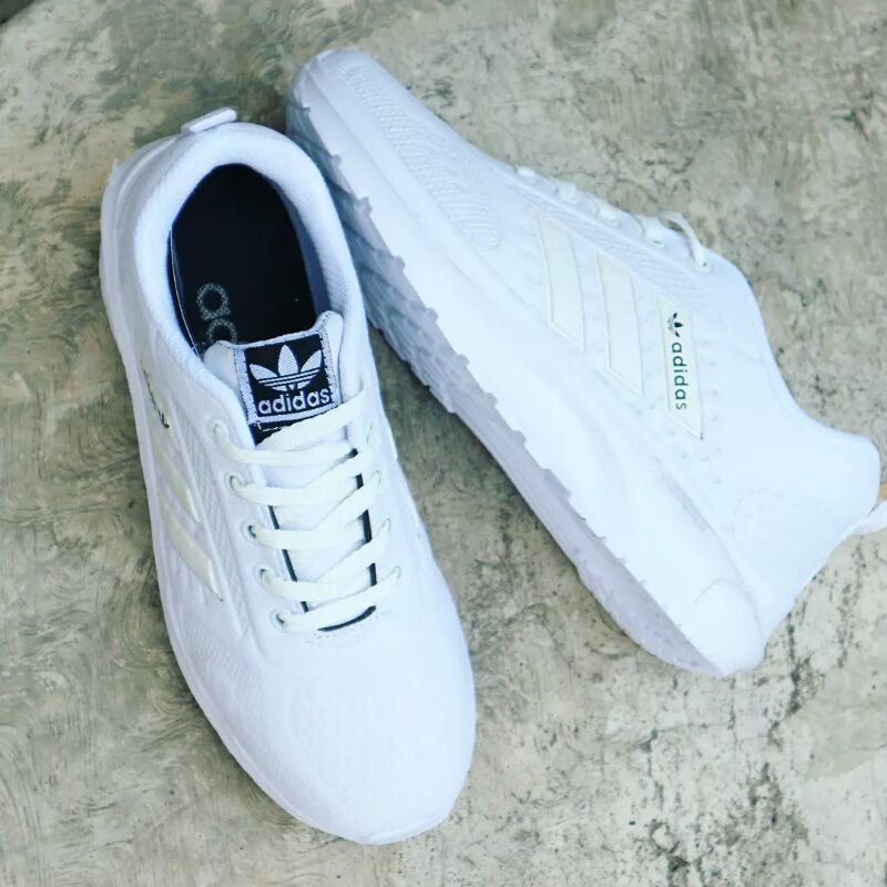 Sepatu putih sepatu wanita sneakers putih full white running sol cloudform size 36 37 38 39 40