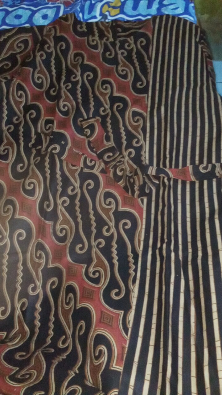 Terlaris Serut Genes Jelita Tunic Navbor Yelbor Whitbor Creambor Tunik Batik Modern Hrb030 Dolbi Dob