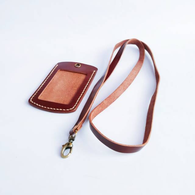 

Name Tag Holder Kulit ll Darkbrown