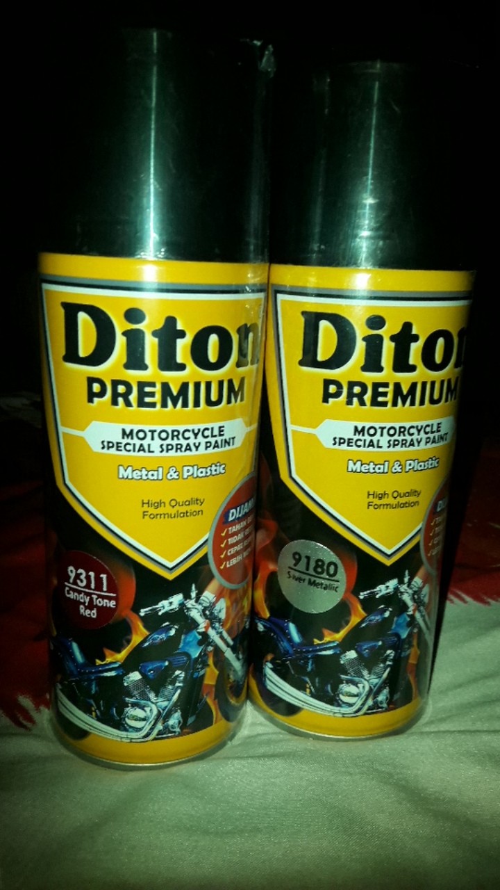 9180 Silver Metallic Diton Premium Cat Pylox Pilox Semprot 400 Cc