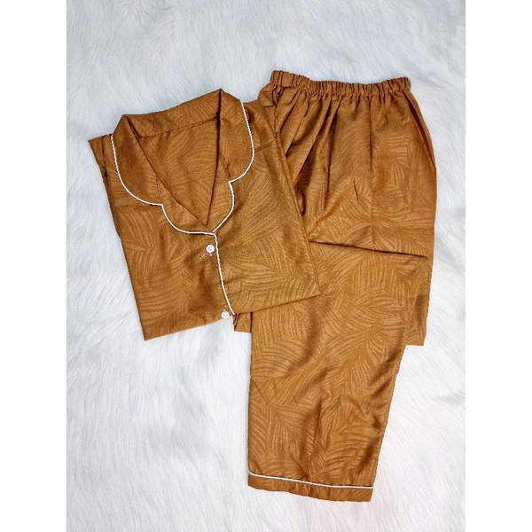 Baju Tidur Piyama Pajamas Wanita/Cewek Satin Silky Velvet Cantik Simple Wanita Dewasa Full Kancing-CP EMBOS BROWN