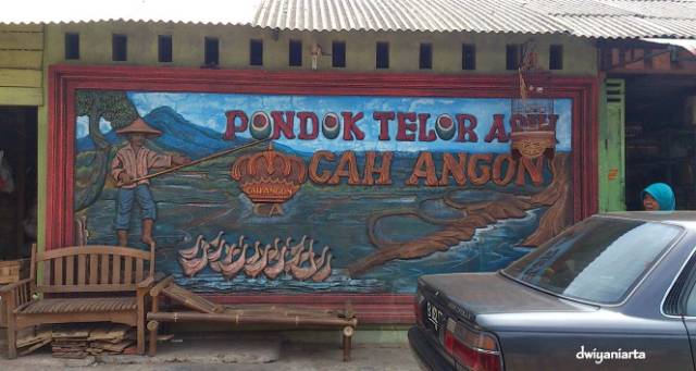 

Telur Asin Rebus Asli Brebes Cah Angon + Packing Sterofom Anti Pecah Sampai Tujuan