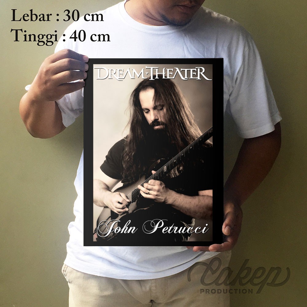 

Poster Dream Theater John Petrucci Dekorasi Pajangan Dinding Walldecor Wallpaper