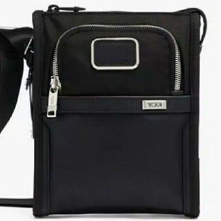 tumi alpha pocket bag small