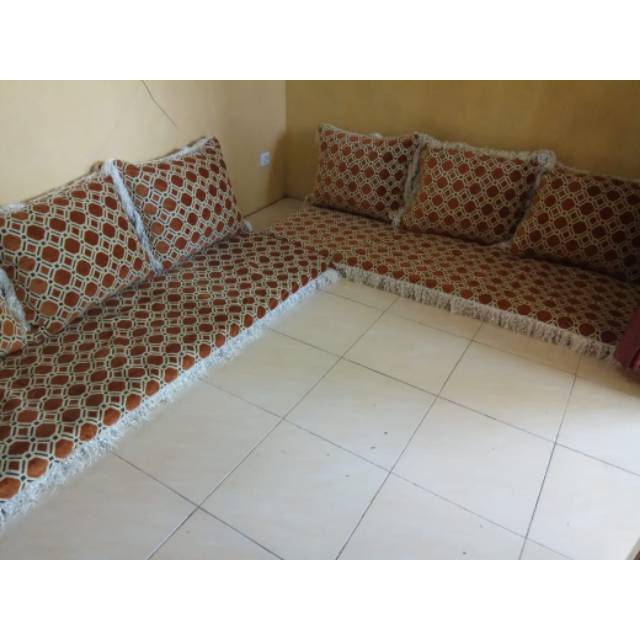 Sofa arabian import saudi