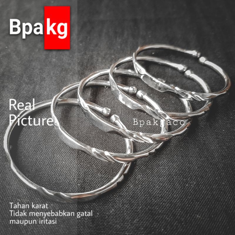Gelang bayi monel motif tri busono halus polos anti karat silver cewek cowok simple besi putih asli