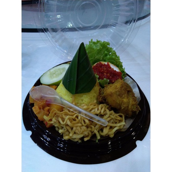 

Nasi tumpeng mini komplit super enak