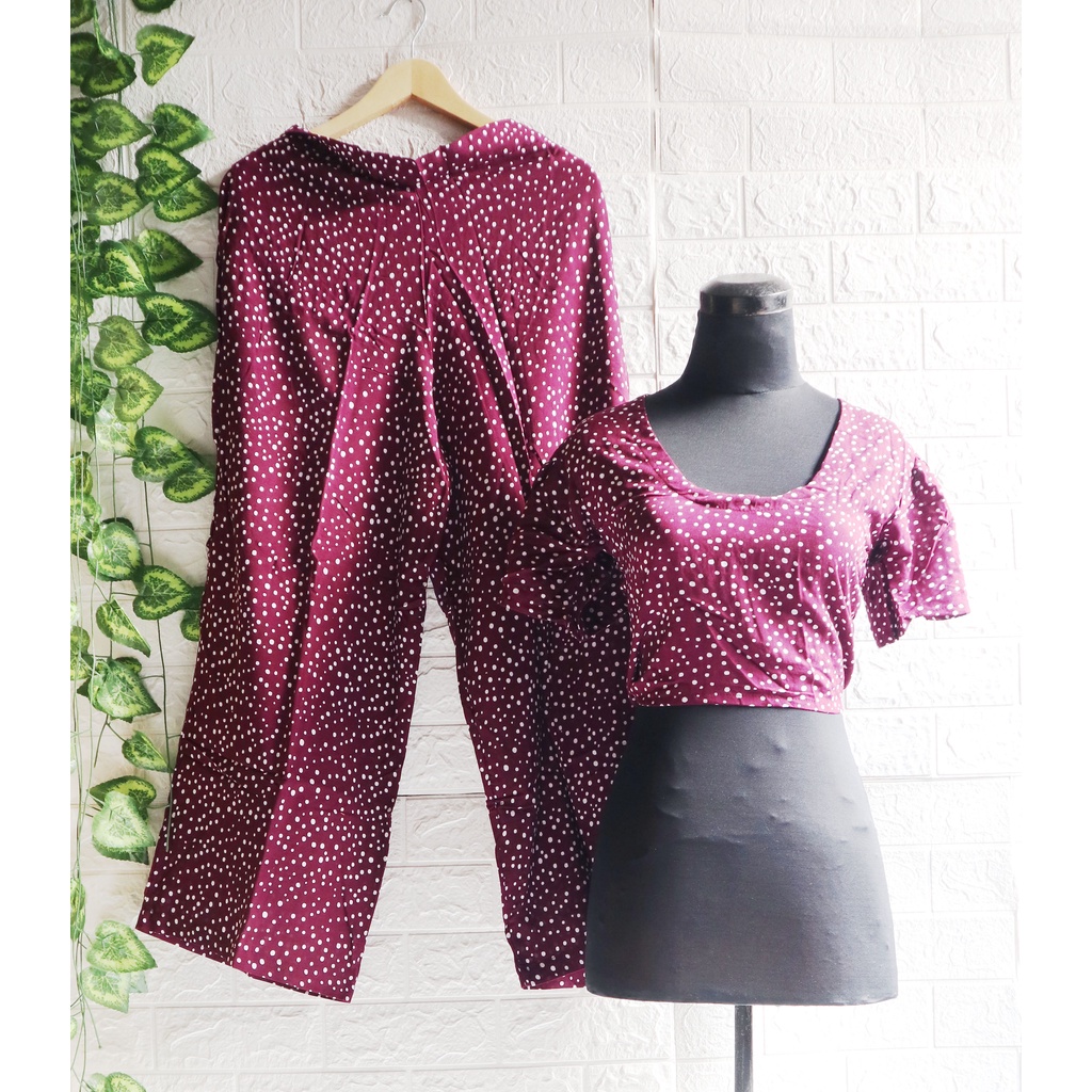 Baju Setelan wanita Crop Square Kekinian Karet / one Set Crop Square/ Top wanita-Burgundy