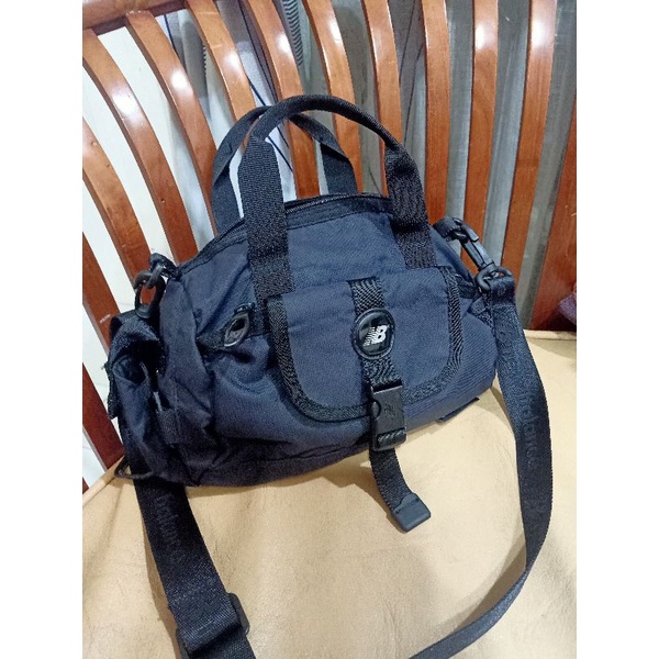 tas selempang sling outdoor NB second ori