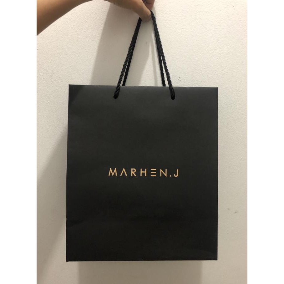 

Best Seller // Marhen J - Paperbag