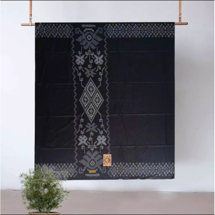 Sarung Wadimor Motif Bali Sarung Tenun Wadimor Original - Hitam, Motif Bali