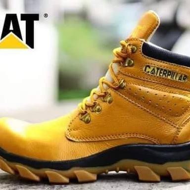 New Sepatu Lebaran Caterpillar Trac Safety Resleting Kulit Asli Ujung Sintashop45