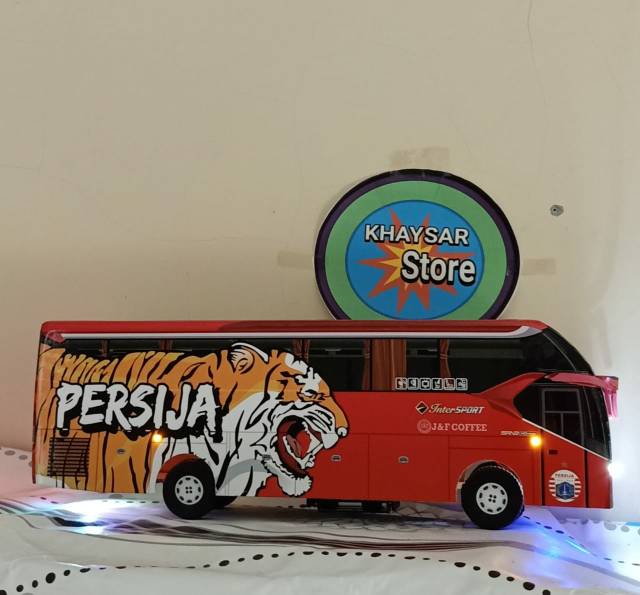 miniatur Bus bis /mainan bus bis Persija Lampu New