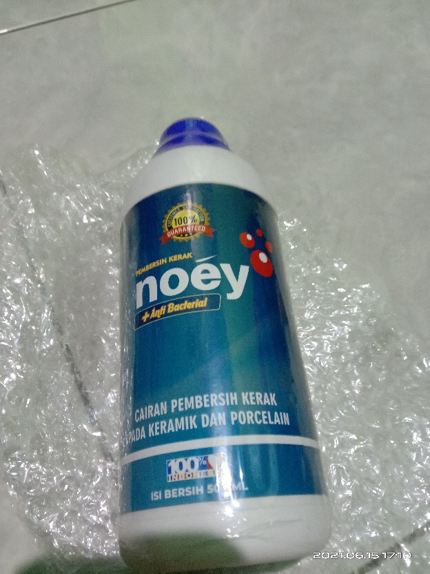 Noey Pembersih Kerak Keramik Porselen Lantai Kloset Toilet Kamar Mandi - 1000ml