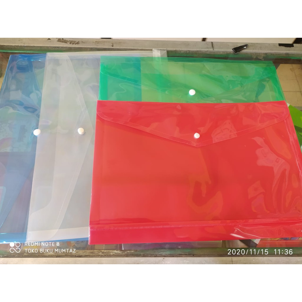 

Map plastik kancing folio