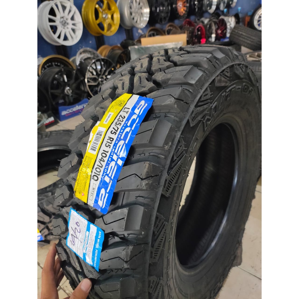 Ban Mobil Merk Accelera MT-01 235/75 Ring15