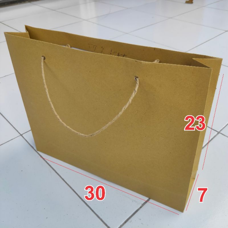 

Paperbag craft 150gr ukuran 30*7*23