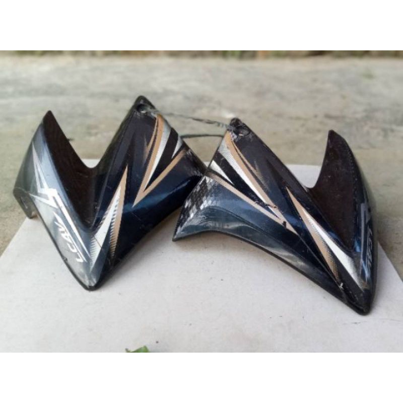 sayap tangki Vixion old original