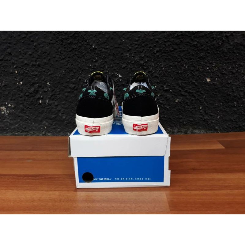 VANS VAULT SPONGEBOB X OLD SKOOL BLACK CUSTOM