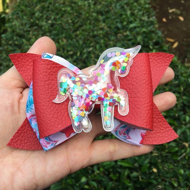 

Pita Kulit Unicorn Merah