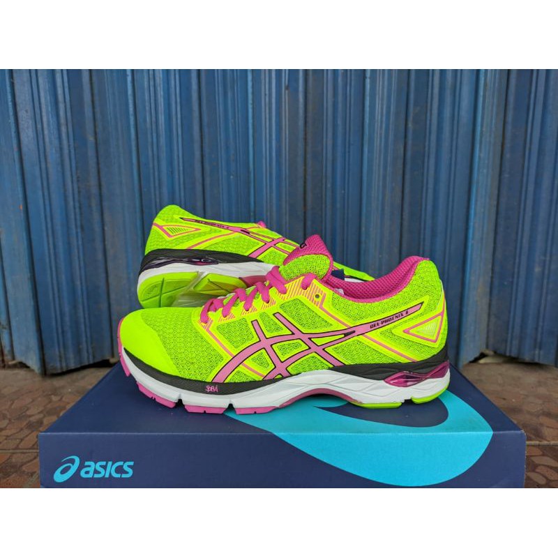 sepatu asics gel phoenix 8