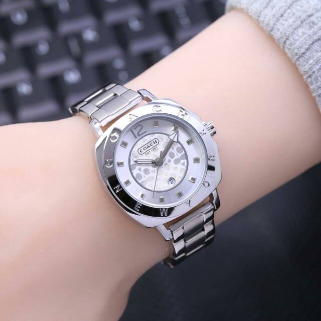 Jam tangan wanita coach
