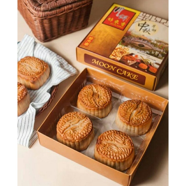 

Moon Cake Home made pakai Telor asin 2 Halal Tnpa pengawet Free Tas Merah