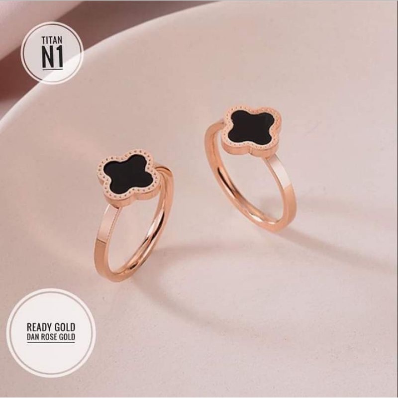cincin titanium gold /rose gold