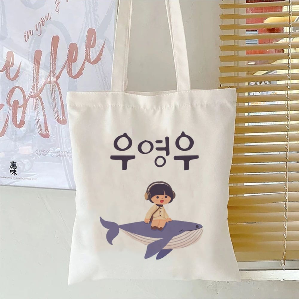 MYSTIQUE.ID-TOTE BAG WOO YOUNG WOO NAIK PAUS LUCU DAN AESTHETIC