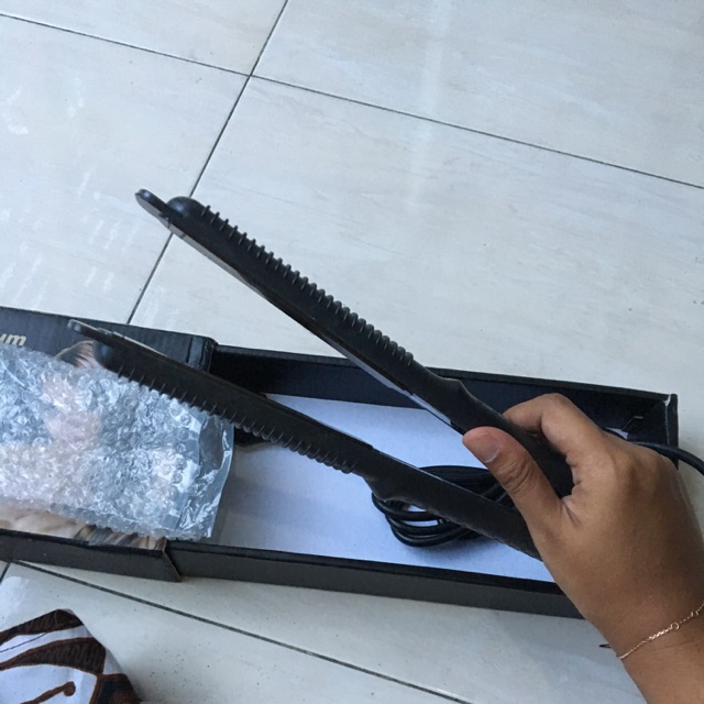 Catokan rambut ladystar