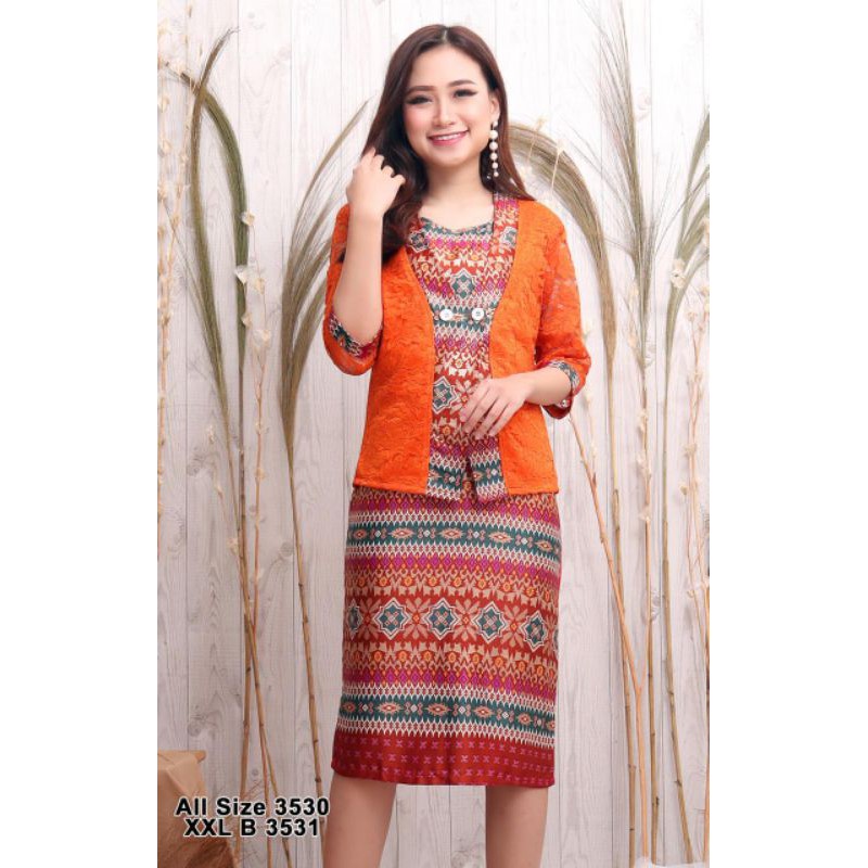 Dress Scuba Kombinasi Brokat