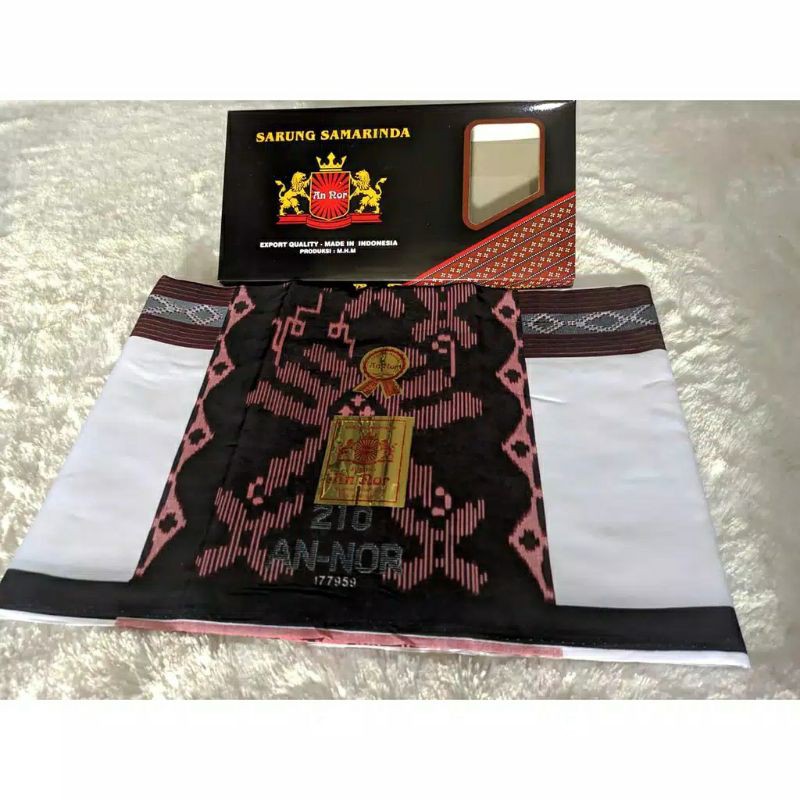 Sarung Samarinda An Nur / motif putih polos & Hitam Polos