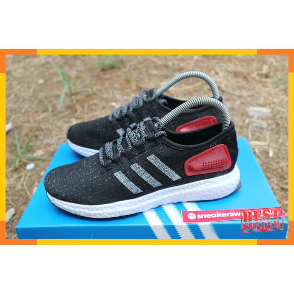 SEPATU RUNNING PRIA CASUAL ADIDAS YEEZY BOOST 350 MEN