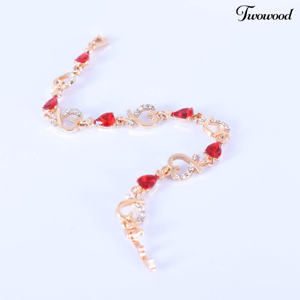 Gelang Rantai Desain Hati Hollow Bahan Alloy Aksen Berlian Imitasi Warna Merah Untuk Wanita