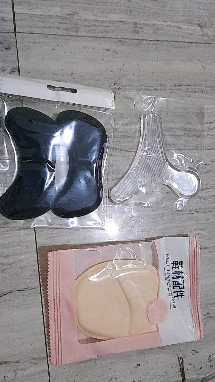 1 Pasang Insole Busa Pelindung Tumit Bahan Premium / Sol Anti Lecet Luka