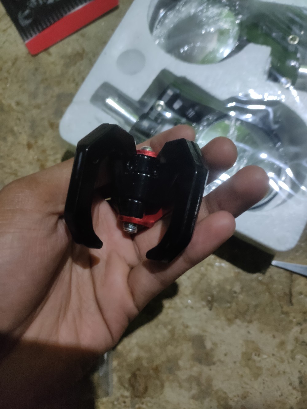 Gantungan Barang Cabang 2 Motor