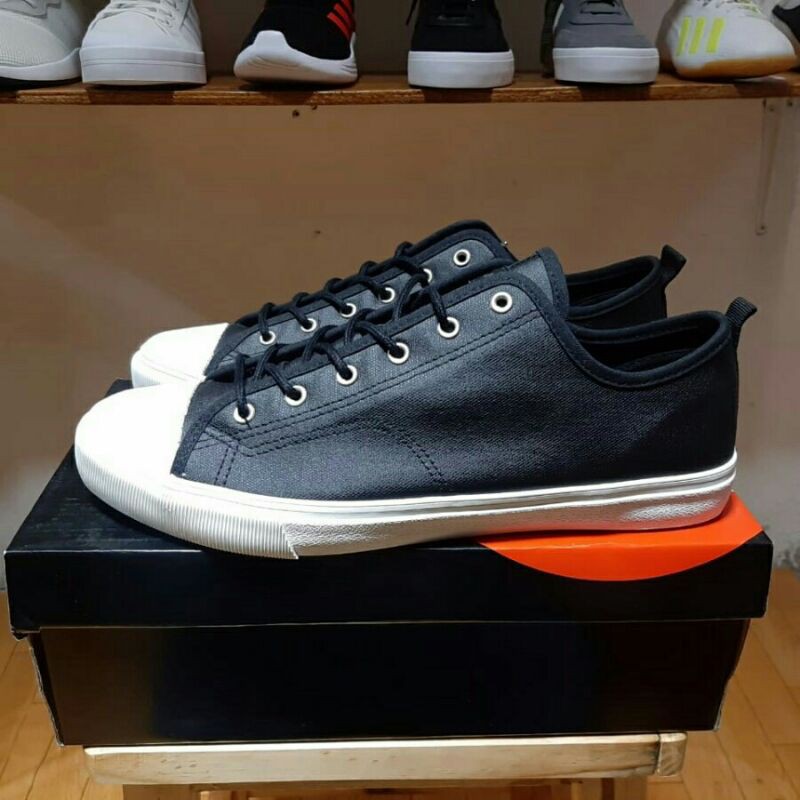 ORI SALE Sepatu Sneakers pria tali AIRWALK FERN WHITE / BLACK Original 100% BNIB