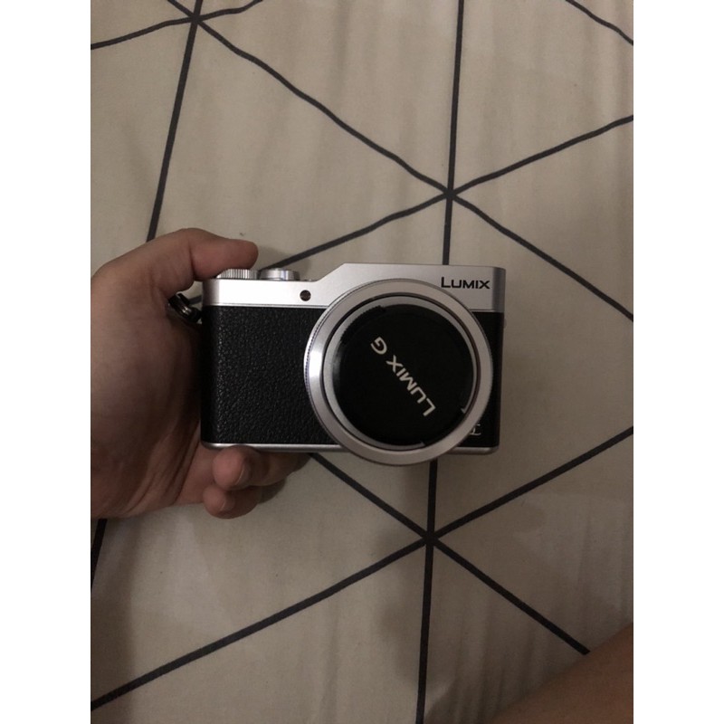 mirrorless lumix gf9 second