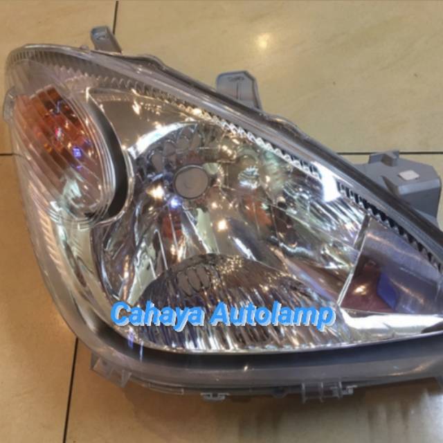 Headlamp Assy Xenia / Avanza VVTI 2007-2011 / Lampu depan Avanza VVTI