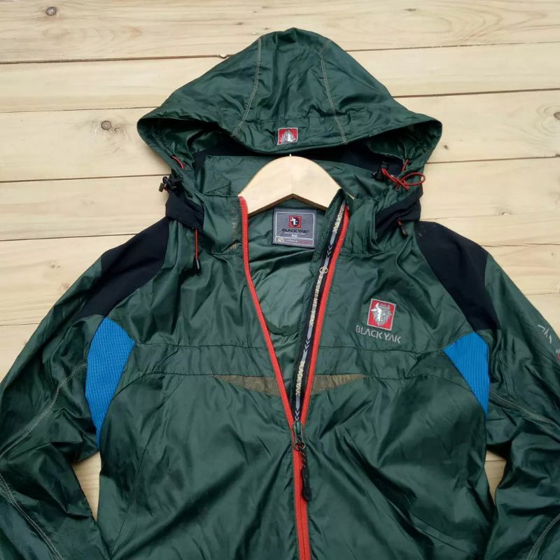 jaket blackyack lightweight