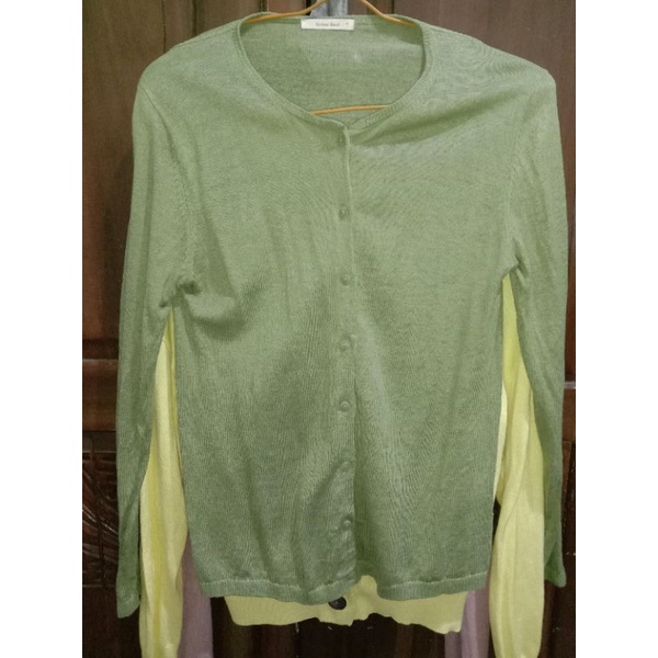 cardigan hijau
