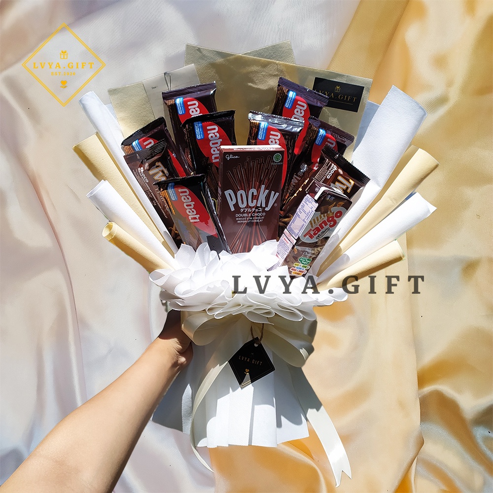 (SNACK 0065) Buket snack big wisuda full cream-coklat | Buket coklat | Buket snack wisuda | Buket snack murah