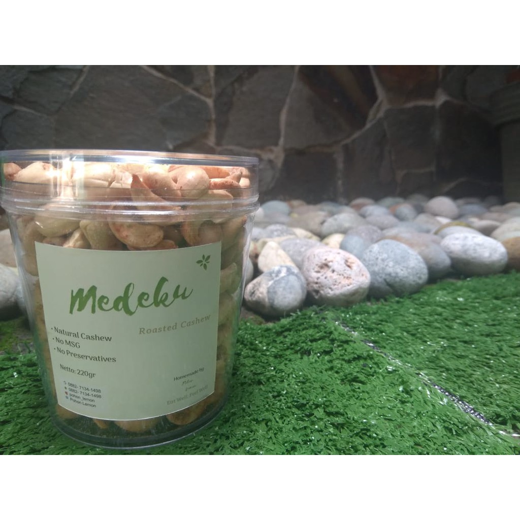 

Roasted Cashew / Mede Panggang Crunchy 220gr Kemasan Toples FRESH FROM THE OVEN *Pekanbaru*