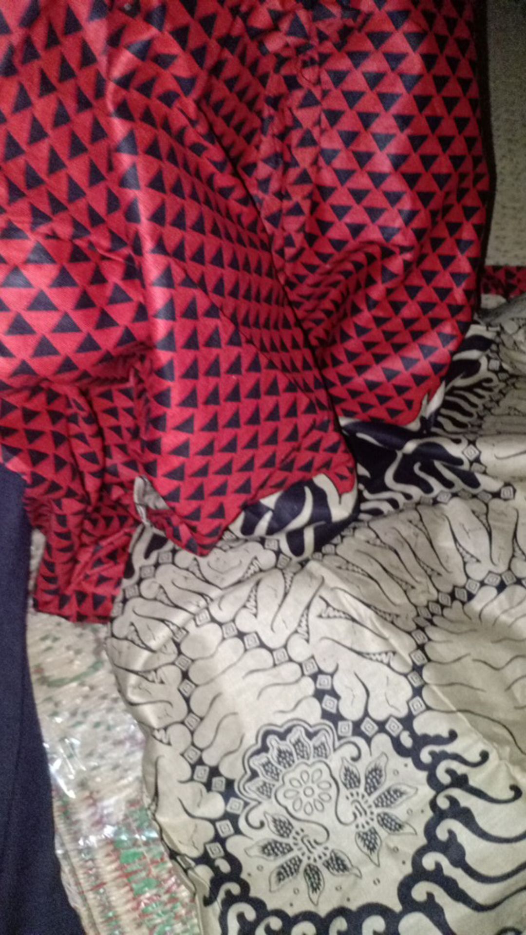 Couple Batik Seragam Kantor Motif Terbaru Termurah Di Shopee