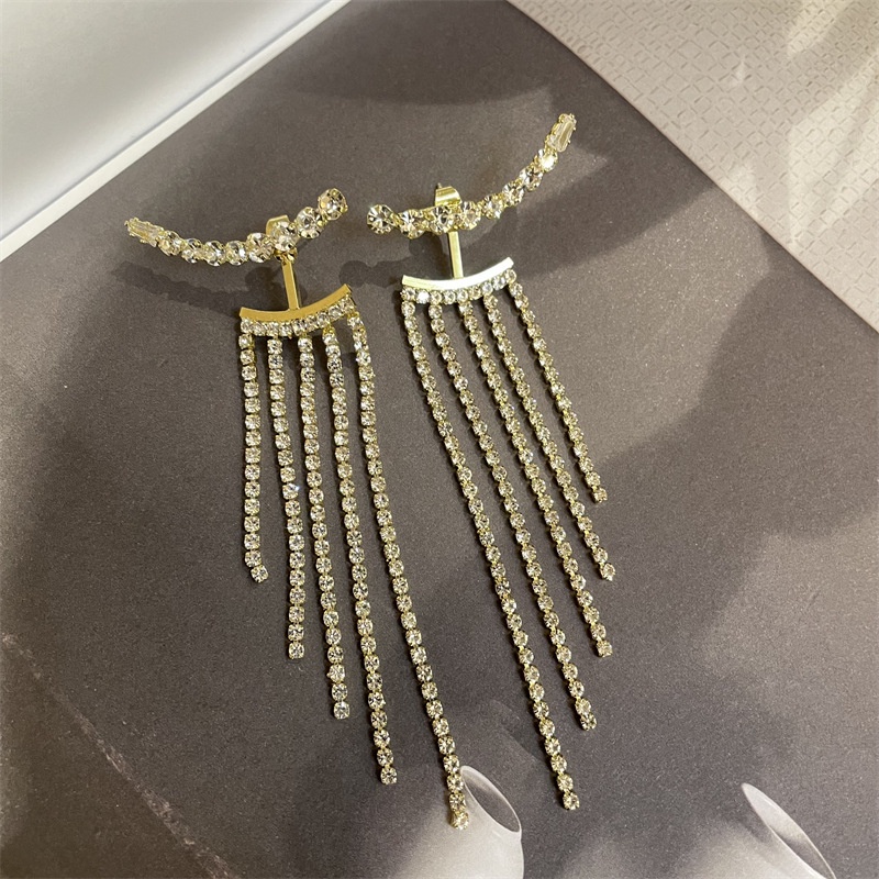 1 Pasang Anting Juntai Panjang Hias Berlian Imitasi Bahan Zirkon Gaya Vintage Korea Untuk Wanita